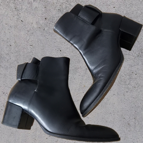 Alexander Wang Anja Black Leather Boots Womens Sz 8.5 Block Heel Buckle Closure. - Picture 3 of 14